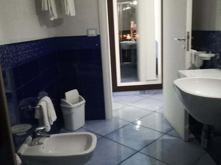 مبيت وإفطار La Caletta Del Porto