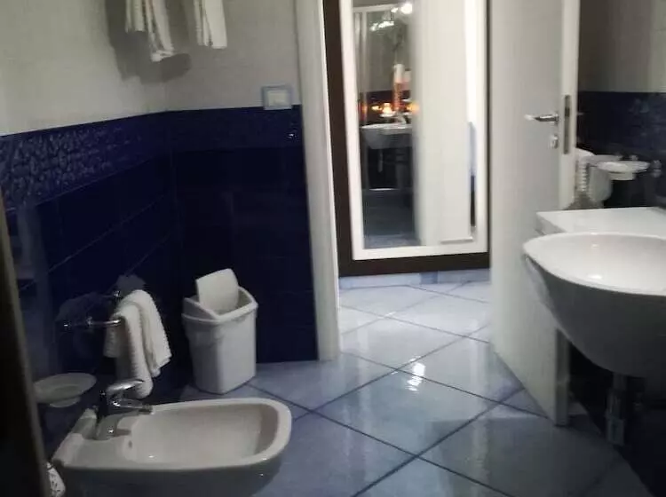 ベッドアンドブレックファースト La Caletta Del Porto