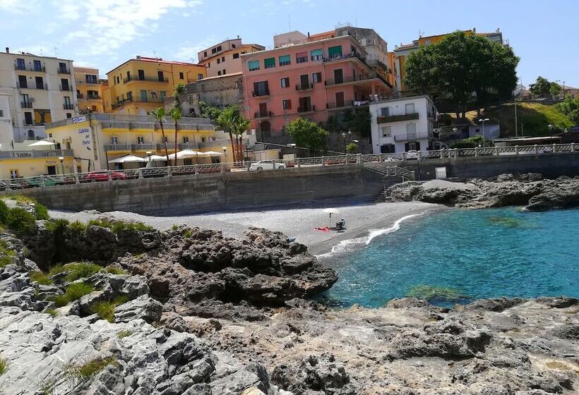 مبيت وإفطار La Caletta Del Porto