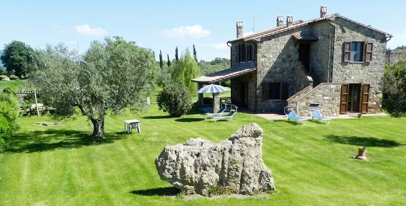 Maaseutuhotelli Agriturismo Le Sorgenti