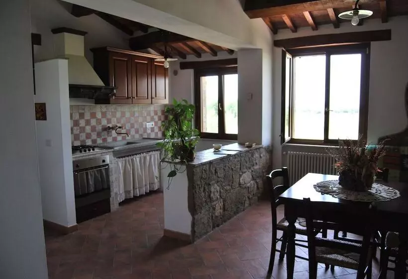 Maaseutuhotelli Agriturismo Le Sorgenti