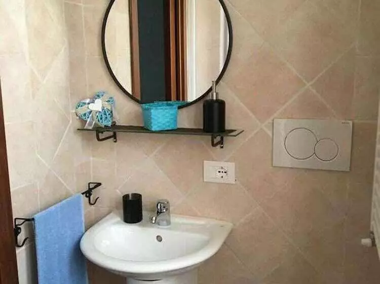 ベッドアンドブレックファースト Il Casale Di Colli Sul Velino