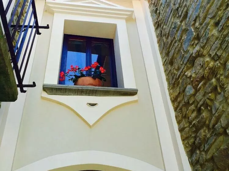 Aamiaismajoitus (B&B) Pozzo Medievale