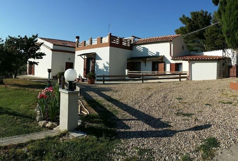 Bed and Breakfast Serra E Mesu Affittacamere