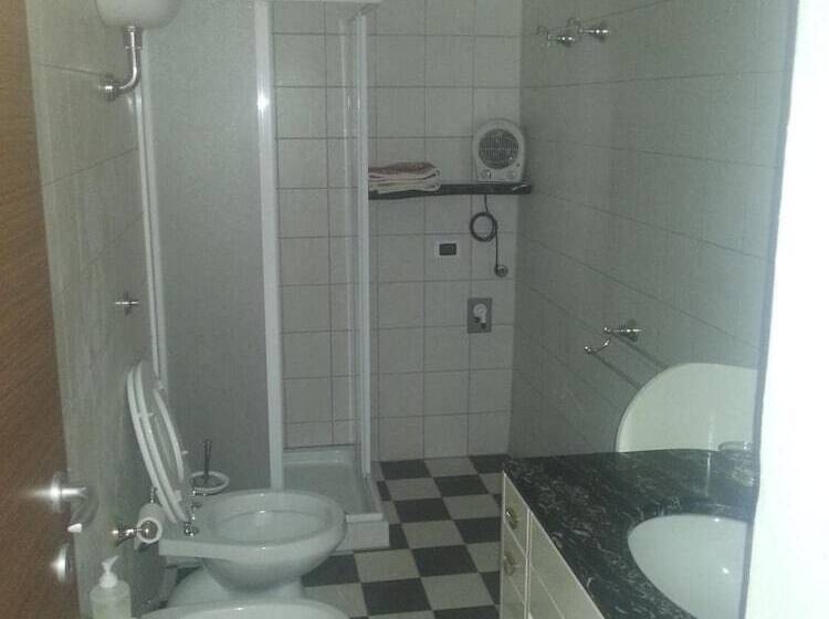 Bed and Breakfast Serra E Mesu Affittacamere