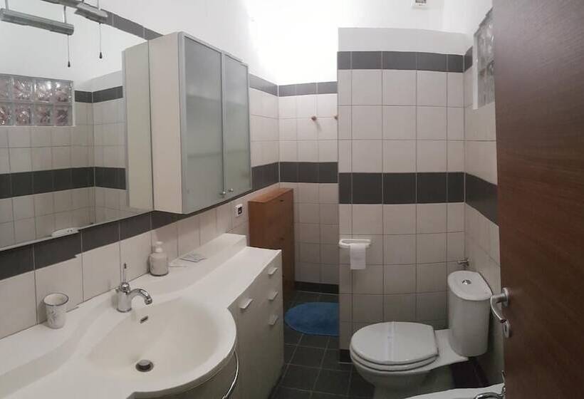 Bed and Breakfast Serra E Mesu Affittacamere