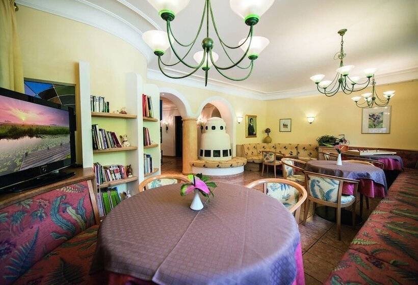 ホテル Das Mondschein