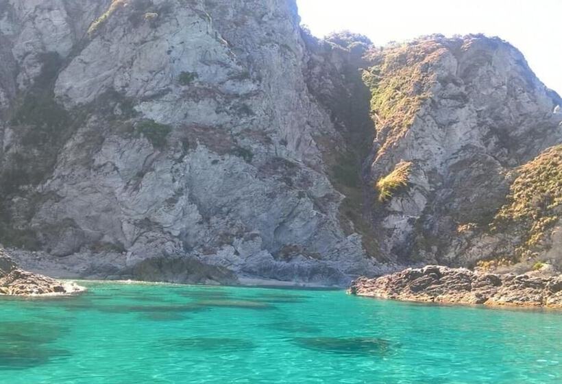 ペンション Acquarium Tropea