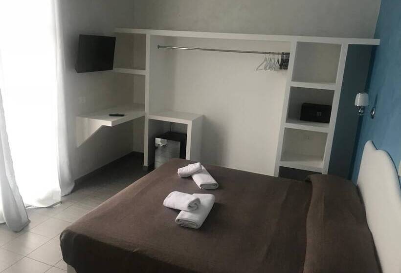 ペンション Acquarium Tropea