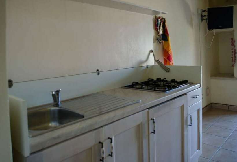 בית מלון כפרי Agriturismo Capani