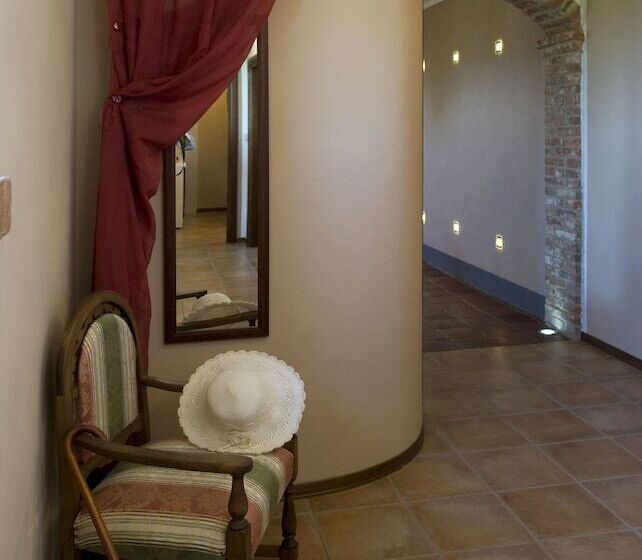 בית מלון כפרי Agriturismo Cascina Monchiero