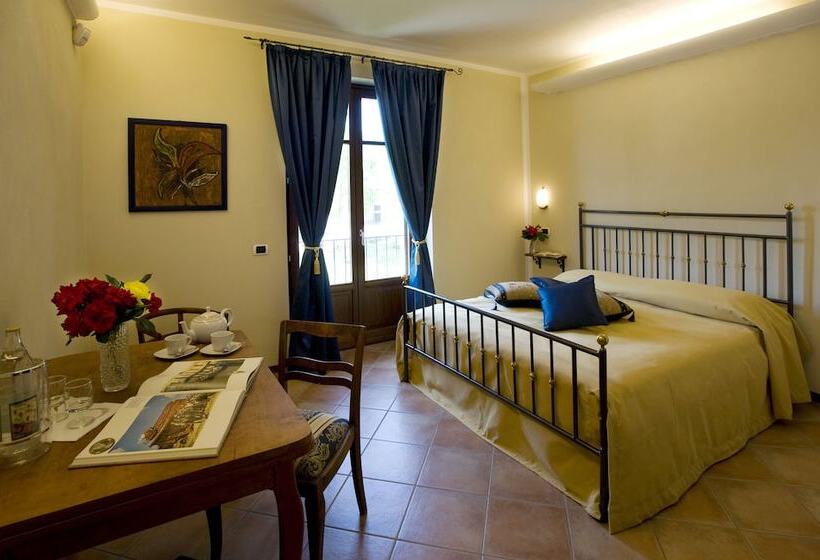 בית מלון כפרי Agriturismo Cascina Monchiero