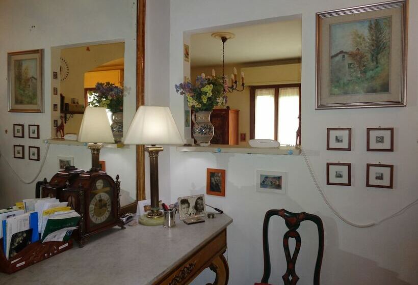 Пансион Maison De Dora B&b