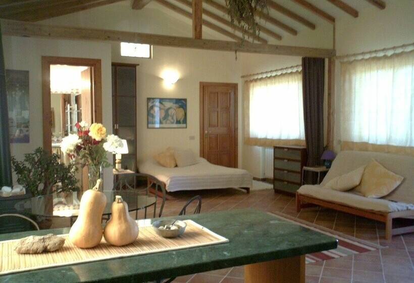 膳宿费 Suncave Gardens Naturist