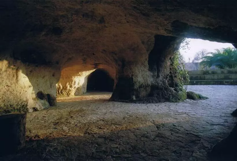 ペンション Suncave Gardens Naturist