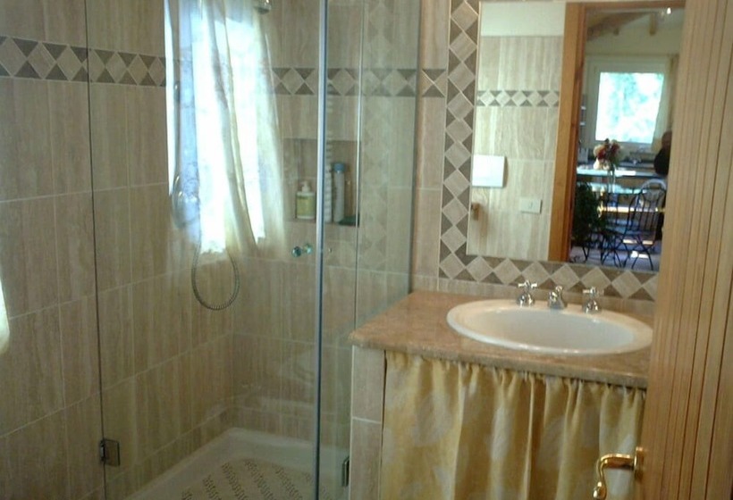 膳宿费 Suncave Gardens Naturist