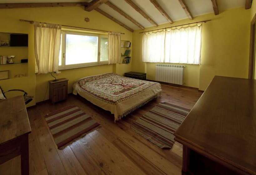 膳宿费 Suncave Gardens Naturist