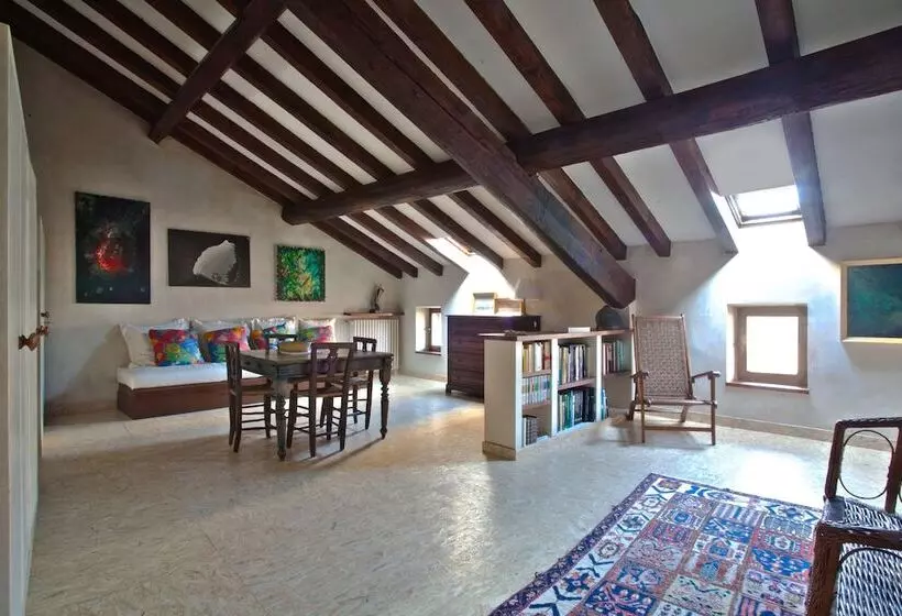 ベッドアンドブレックファースト Casa Del Pittore