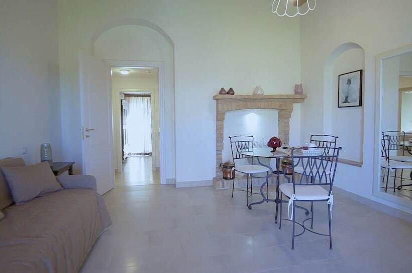 פונדק Il Filaro Del Castello Di San Basilio