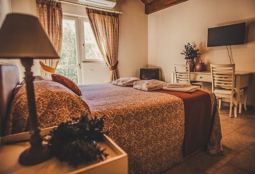 פונדק Il Filaro Del Castello Di San Basilio