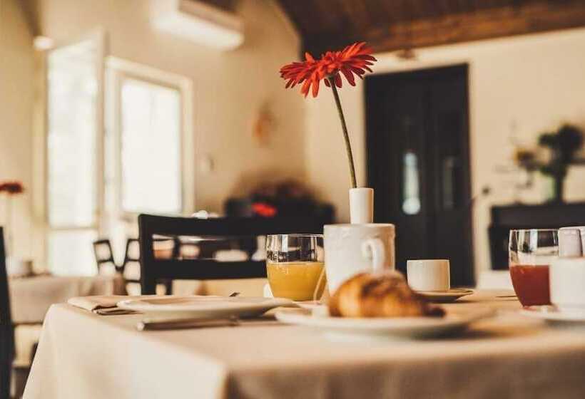 פונדק Il Filaro Del Castello Di San Basilio