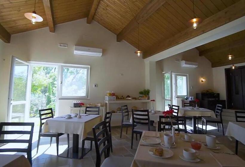 פונדק Il Filaro Del Castello Di San Basilio