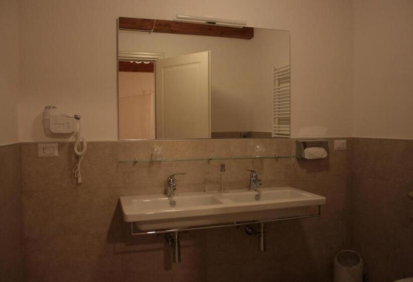 פונדק Il Filaro Del Castello Di San Basilio