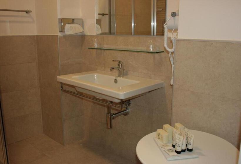 פונדק Il Filaro Del Castello Di San Basilio