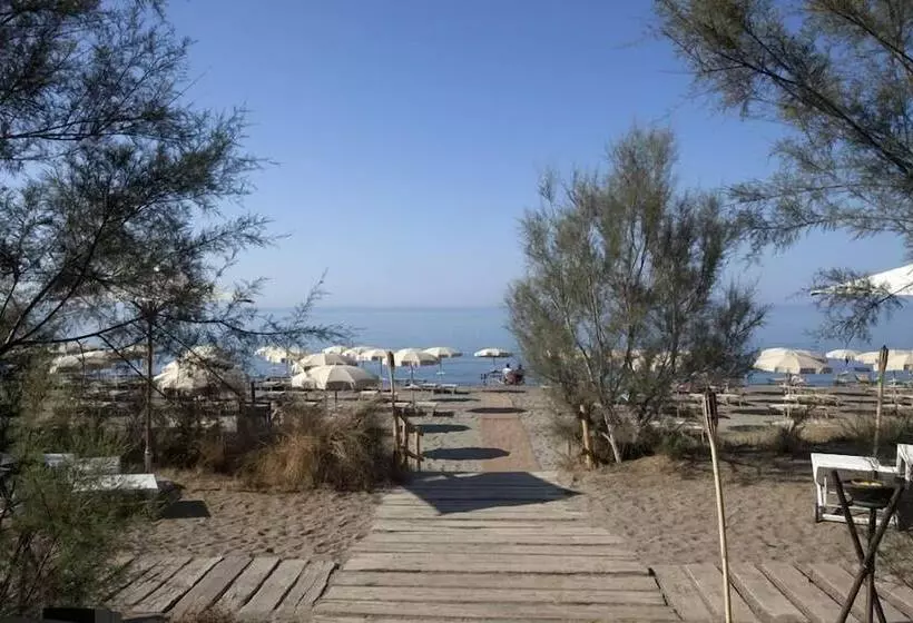 هتل Capalbio Glamping Village