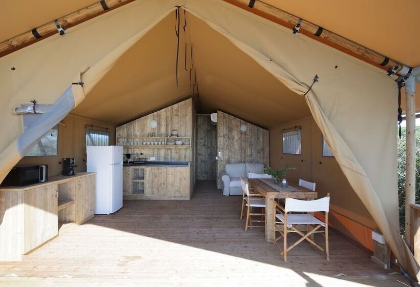 בית מלון כפרי Capalbio Glamping Village