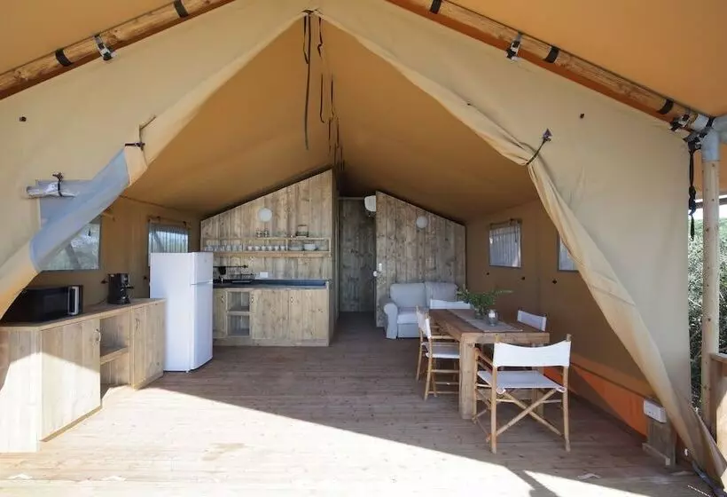 هتل Capalbio Glamping Village