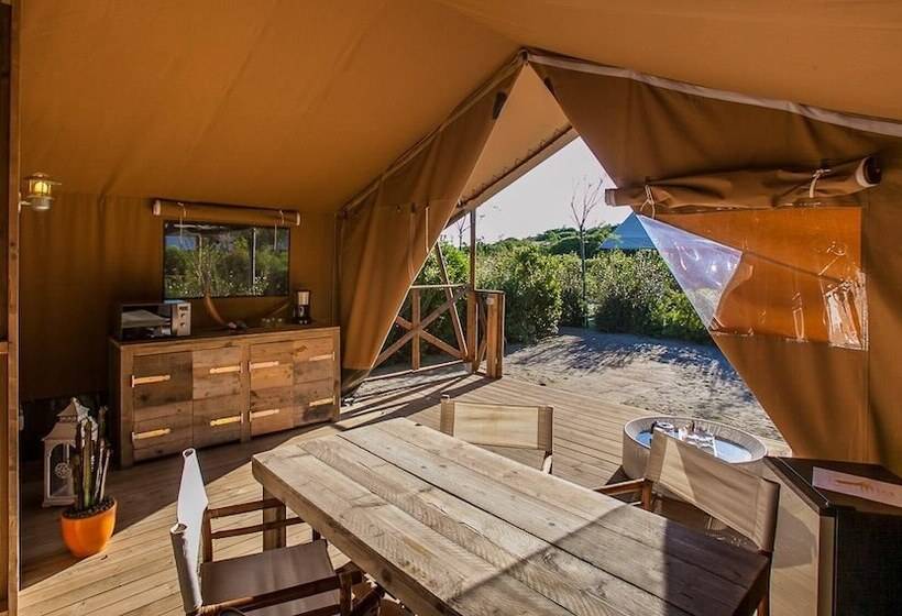 בית מלון כפרי Capalbio Glamping Village