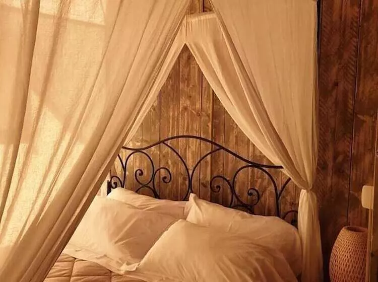 هتل Capalbio Glamping Village