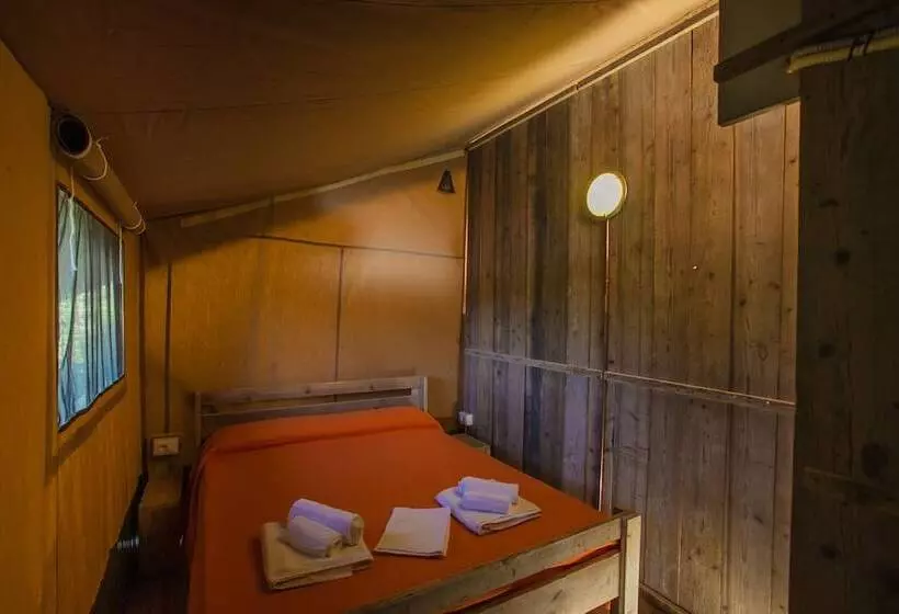 هتل Capalbio Glamping Village