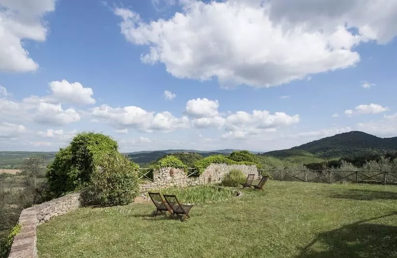 田舎風ホテル Azienda Agricola Montestigliano