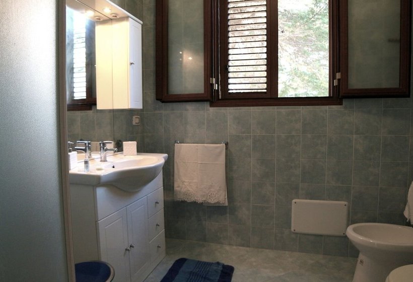 Пансион B&b Li Mari