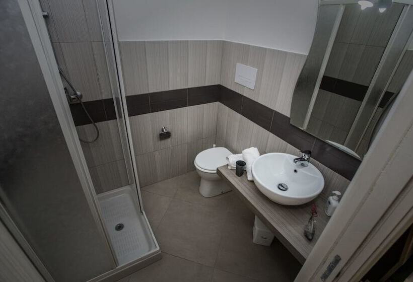 بنسيون Le Millelune