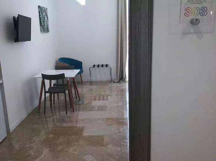 ペンション Archinuè Suite & Apartments