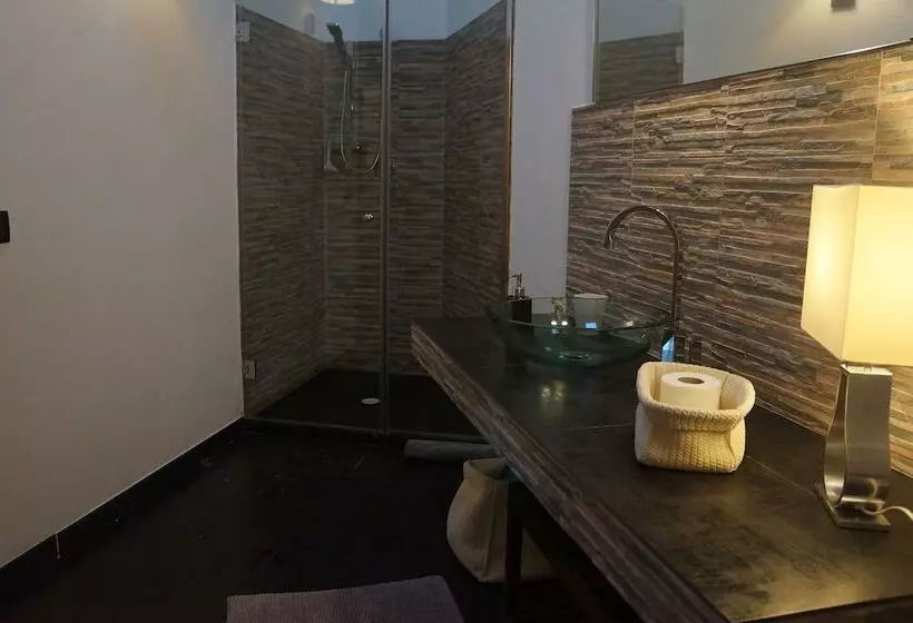 ペンション Guest House Ara Town