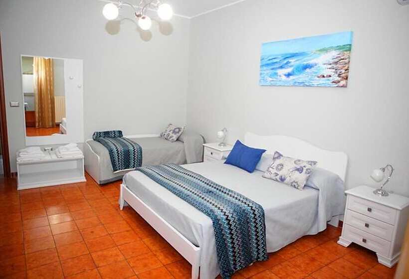 بنسيون Le Stanze Di Lucia Vicino Ospedale Cardinale Panico A Tricase