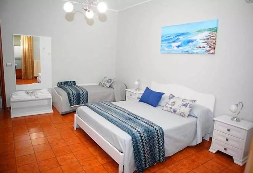 Majatalo Le Stanze Di Lucia Vicino Ospedale Cardinale Panico A Tricase