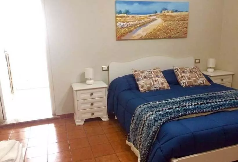 Majatalo Le Stanze Di Lucia Vicino Ospedale Cardinale Panico A Tricase