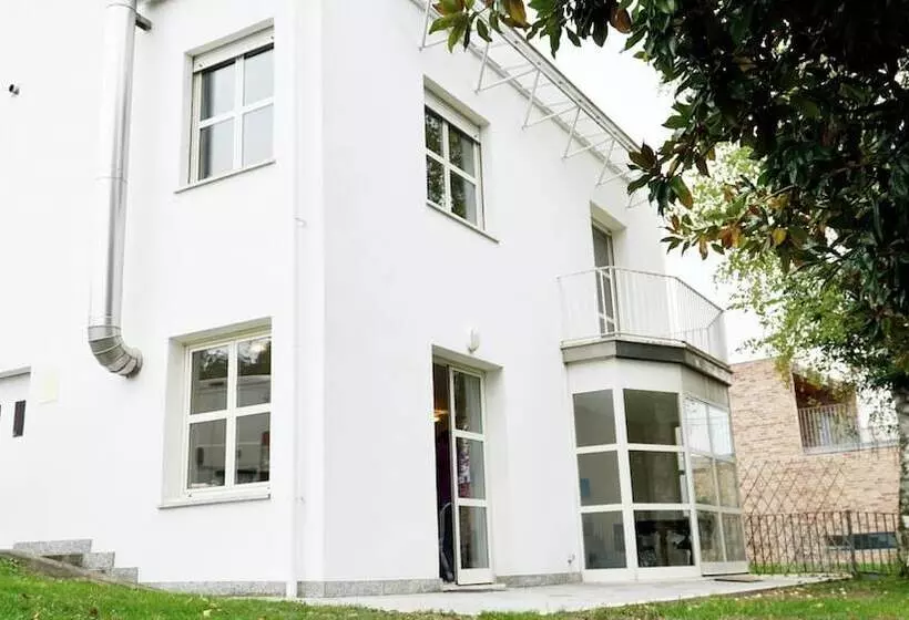 پانسیون Villa Alba Authentic Hospitality And Sustainability In The Heart On Langhe