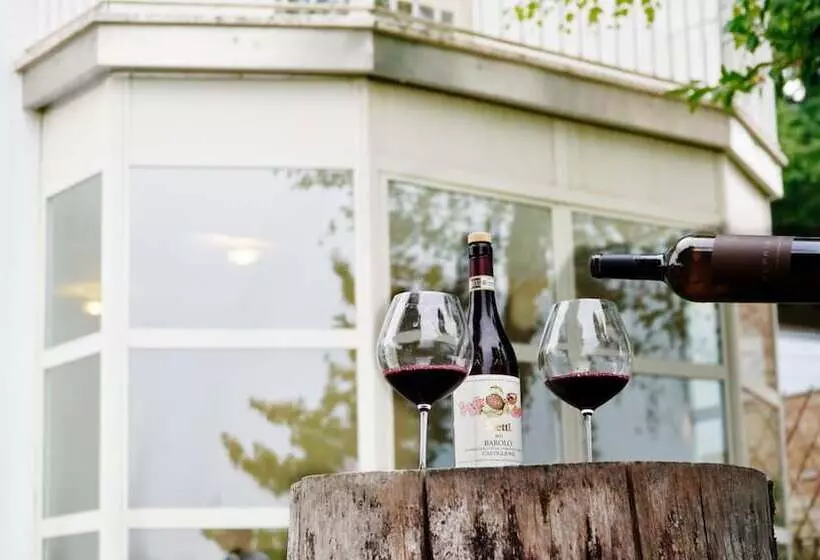 پانسیون Villa Alba Authentic Hospitality And Sustainability In The Heart On Langhe