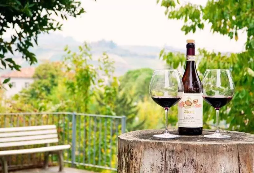 پانسیون Villa Alba Authentic Hospitality And Sustainability In The Heart On Langhe