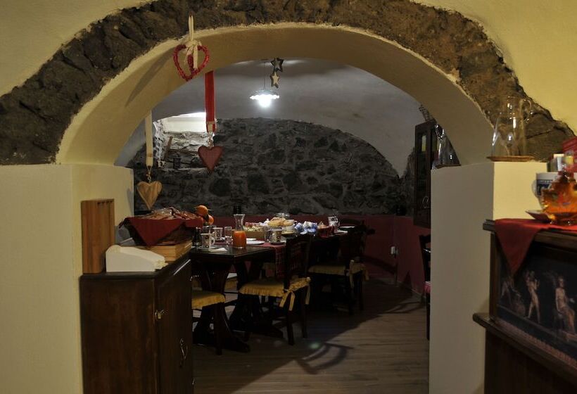 B&b V&v Suite & Breakfast