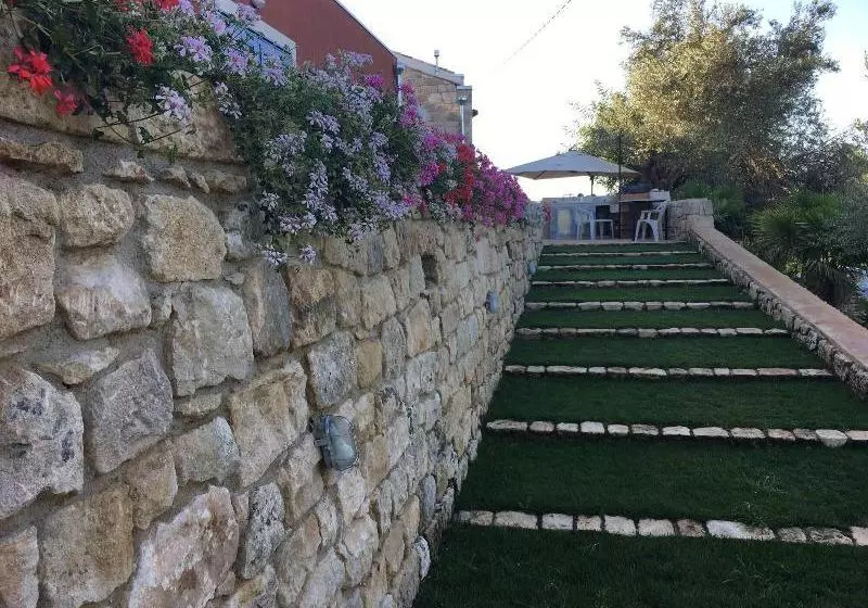 Aamiaismajoitus (B&B) Casa Dei Granati