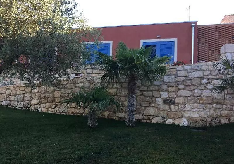 Aamiaismajoitus (B&B) Casa Dei Granati