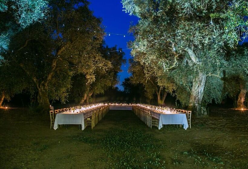 فندق ريفى Agriturismo Isola Dei Calanchi   Guest House