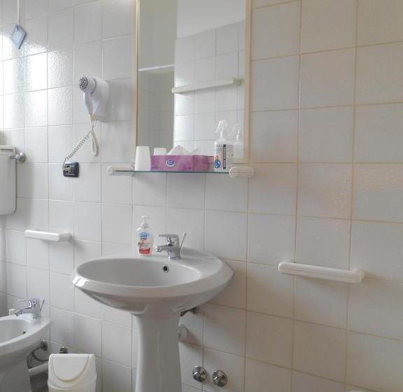 住宿加早餐 Le Rose Malpensa